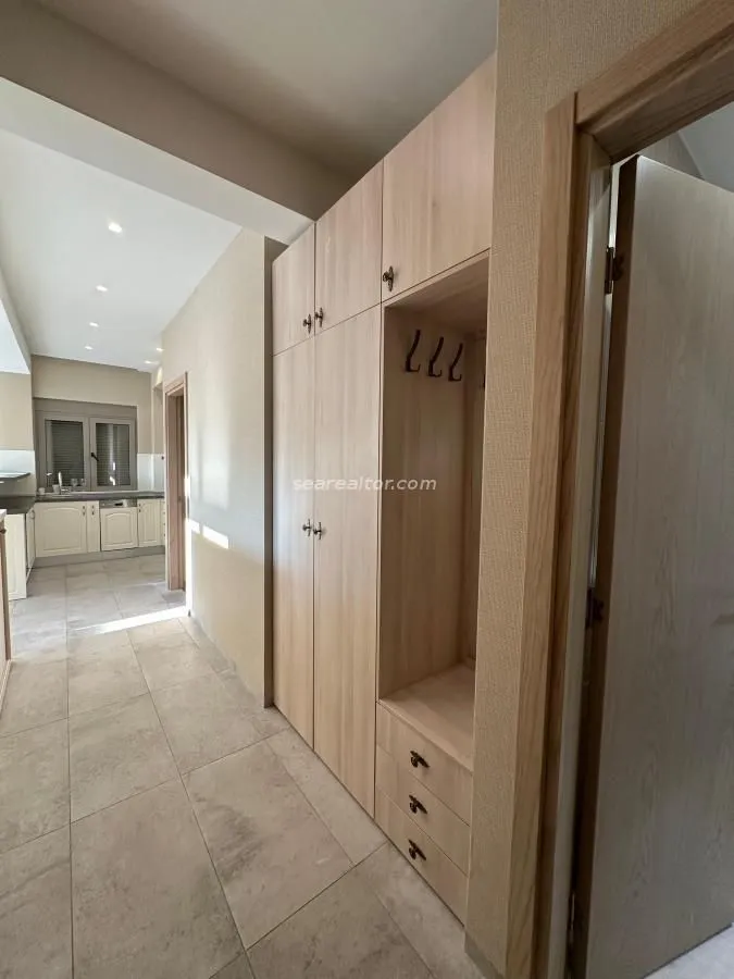 Izdavanje, jednosoban stan, 58m², Centar, Tivat