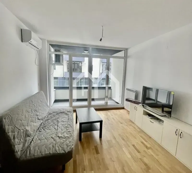 Izdavanje, dvosoban stan, 45m², Višnjička Banja, Palilula Sve Podlokacije