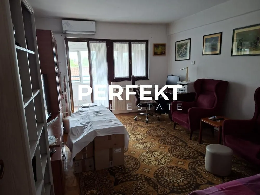 Sale, two bedroom apartment, 74m², Centar, Pančevo