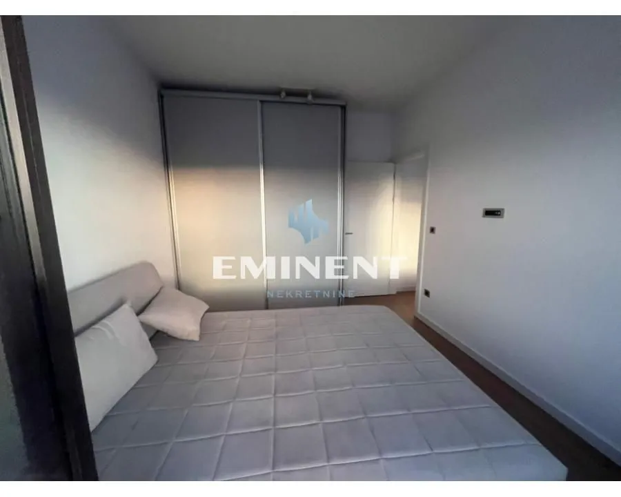 Rent, two bedroom apartment, 42m², Novi Beograd Blok 67, Novi Beograd Sve Podlokacije