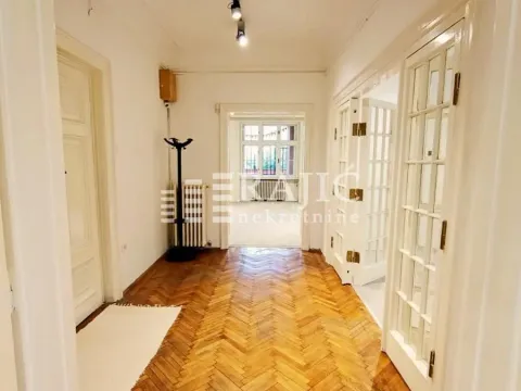 Rent, four bedroom apartment, 120m², Vračar Centar, Vračar Sve Podlokacije - image 10