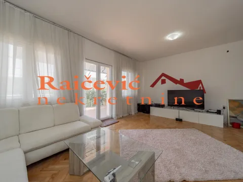 Sale, house, 283m², Begaljica, Grocka - image 16