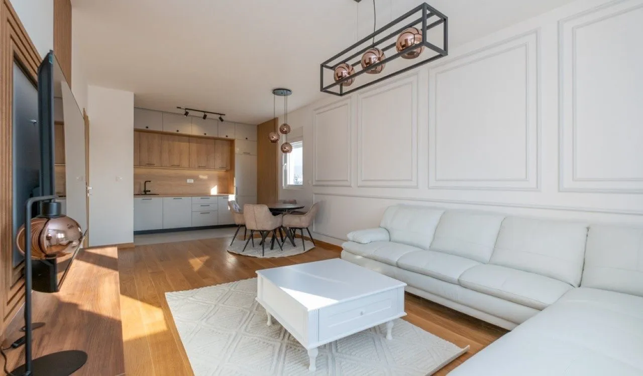 Izdavanje, dvosoban stan, 75m², City Kvart, Podgorica