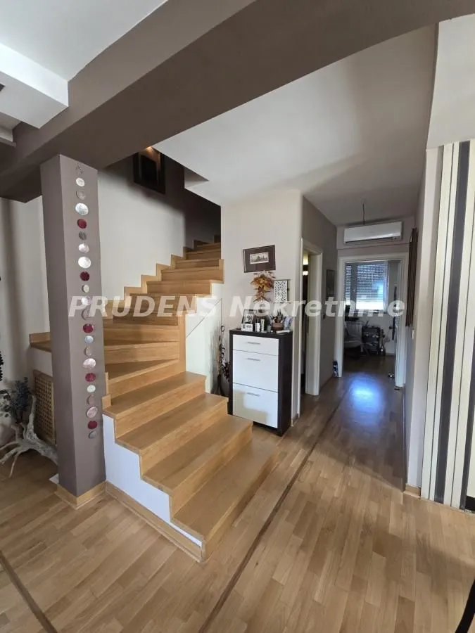 Sale, apartment, 125m², Banjica, Voždovac Sve Podlokacije