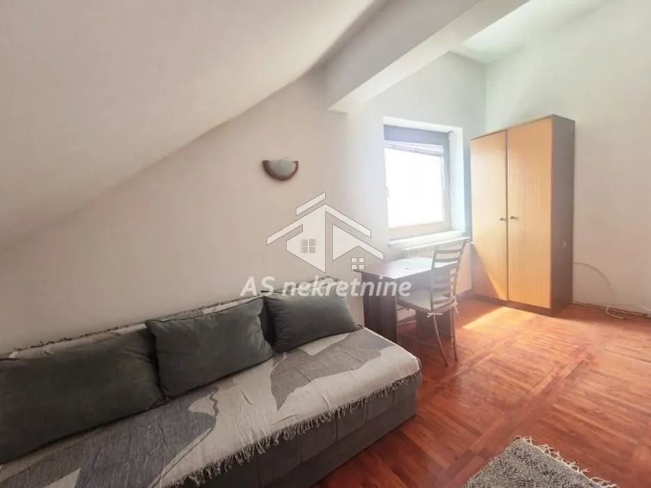 Rent, two bedroom apartment, 65m², Vojvode Vlahovica, Beograd