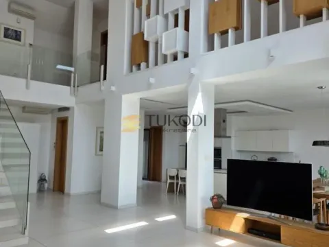 Prodaja, stan, 352m², Centar, Novi Sad - image 2