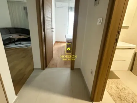 Prodaja, jednosoban stan, 45m², New City, Podgorica - image 4