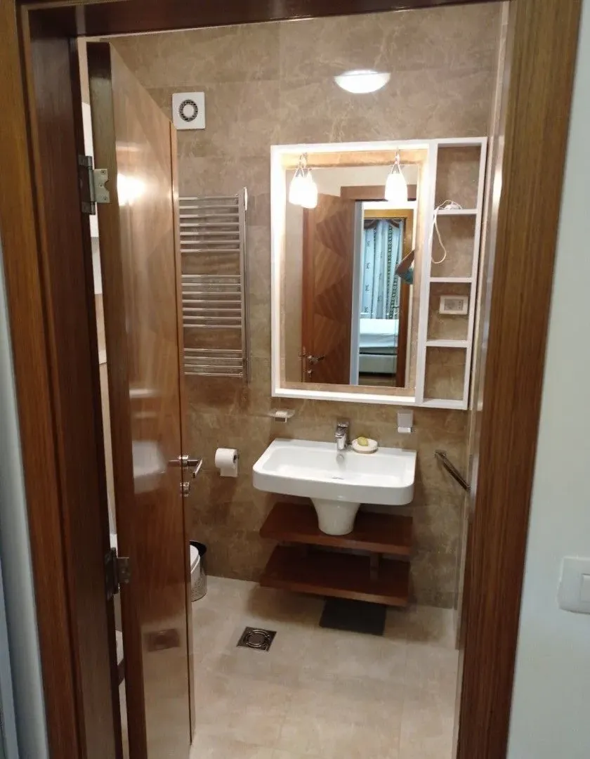 Rent, four bedroom apartment, 140m², Centar, Podgorica