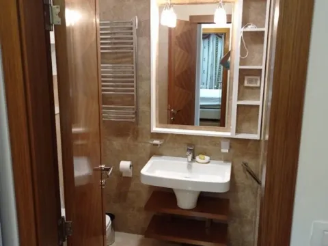 Rent, four bedroom apartment, 140m², Centar, Podgorica - image 9