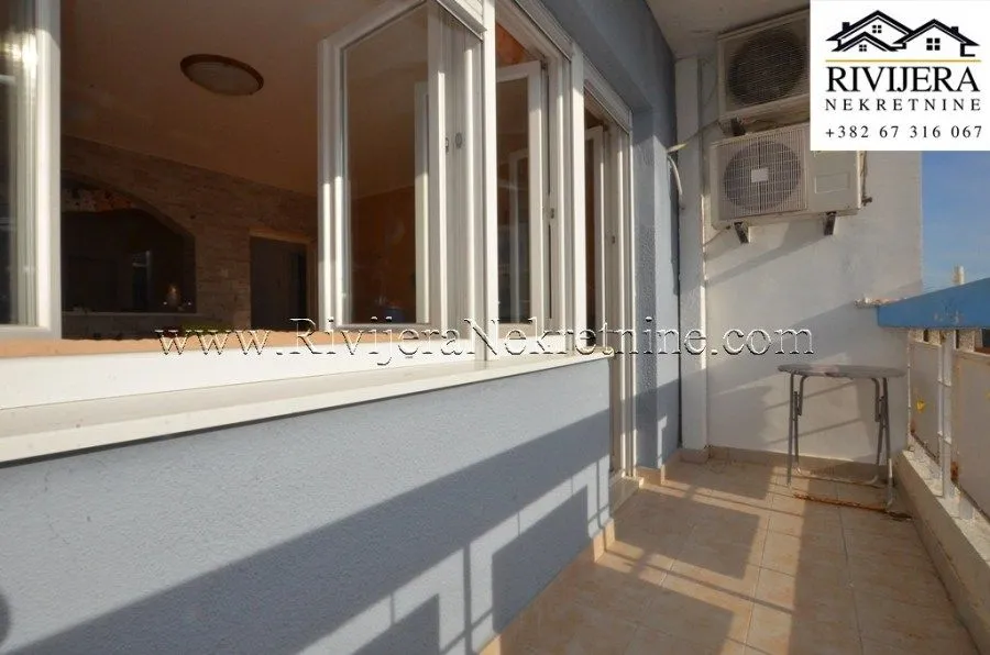 Prodaja, dvosoban stan, 73m², Centar, Herceg Novi