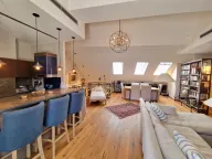 Prodaja, kuća, 288m², Stari Grad, Budva - image 33