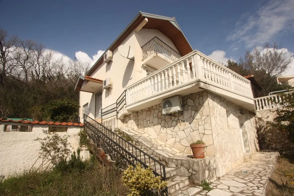 Sale, house, 189m², Sutomore, Bar