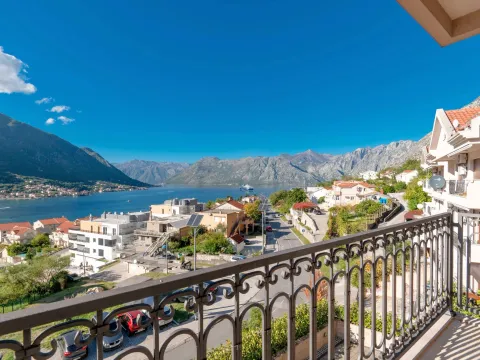 Prodaja, dvosoban stan, 106m², Dobrota, Kotor - image 22