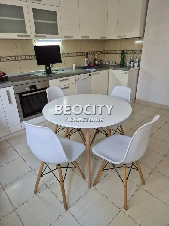 Izdavanje, dvosoban stan, 65m², Dorćol Sve Podlokacije, Beograd