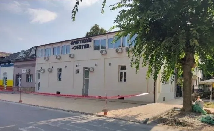 Sale, office space, 250m², Odžaci, Srbija