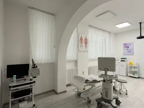 Rent, office space, 136m², Banovo Brdo, Beograd - image 3