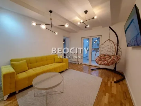 Prodaja, četvorosoban stan, 84m², Čubura, Beograd