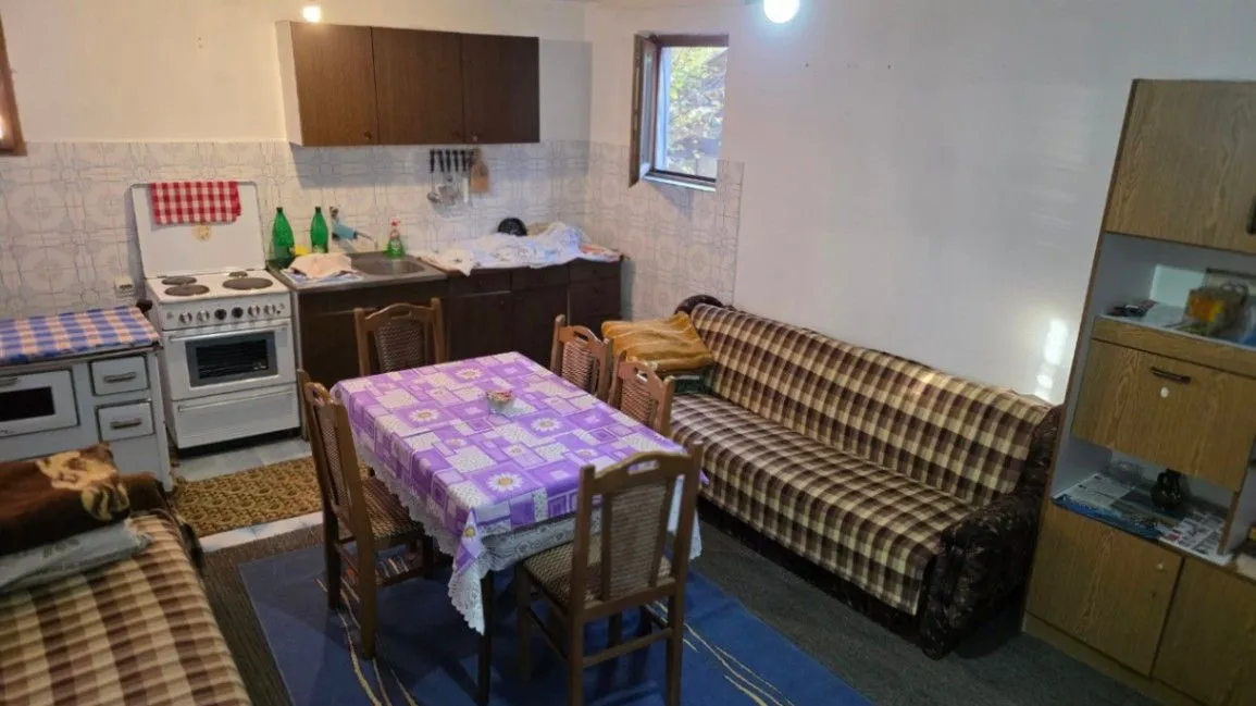Sale, house, 100m², Razgojna, Leskovac