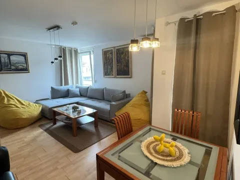 Rent, one bedroom apartment, 55m², Zaobilaznica, Budva - image 4