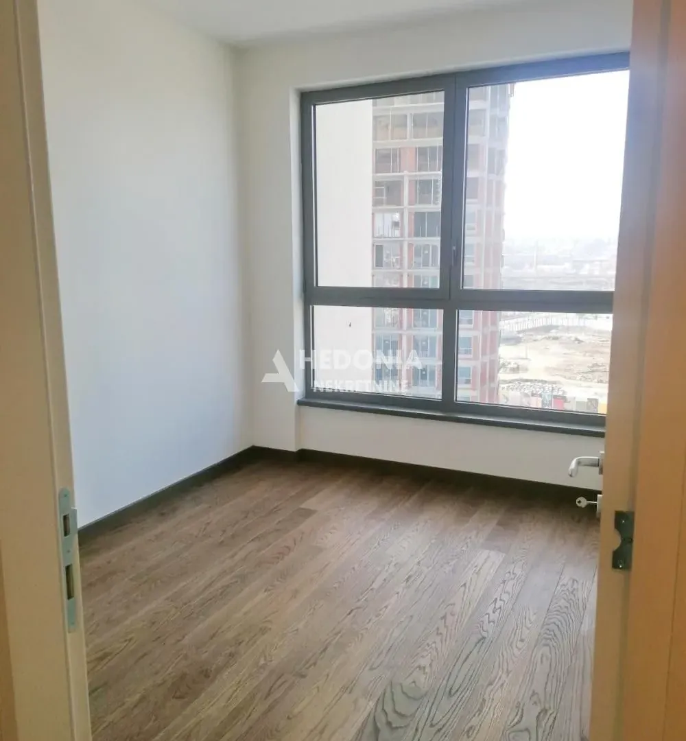 Prodaja, trosoban stan, 87m², Savski Venac, Beograd
