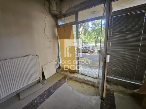 View of the entrance area of the property under renovation. - image 8