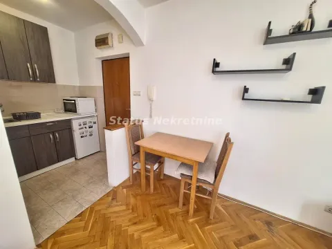 Izdavanje, garsonjera, 20m², Socijalno, Novi Sad Sve Podlokacije - image 5