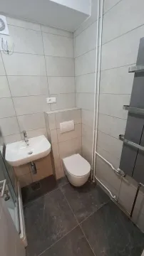 Izdavanje, garsonjera, 28m², Centar, Novi Sad - image 5
