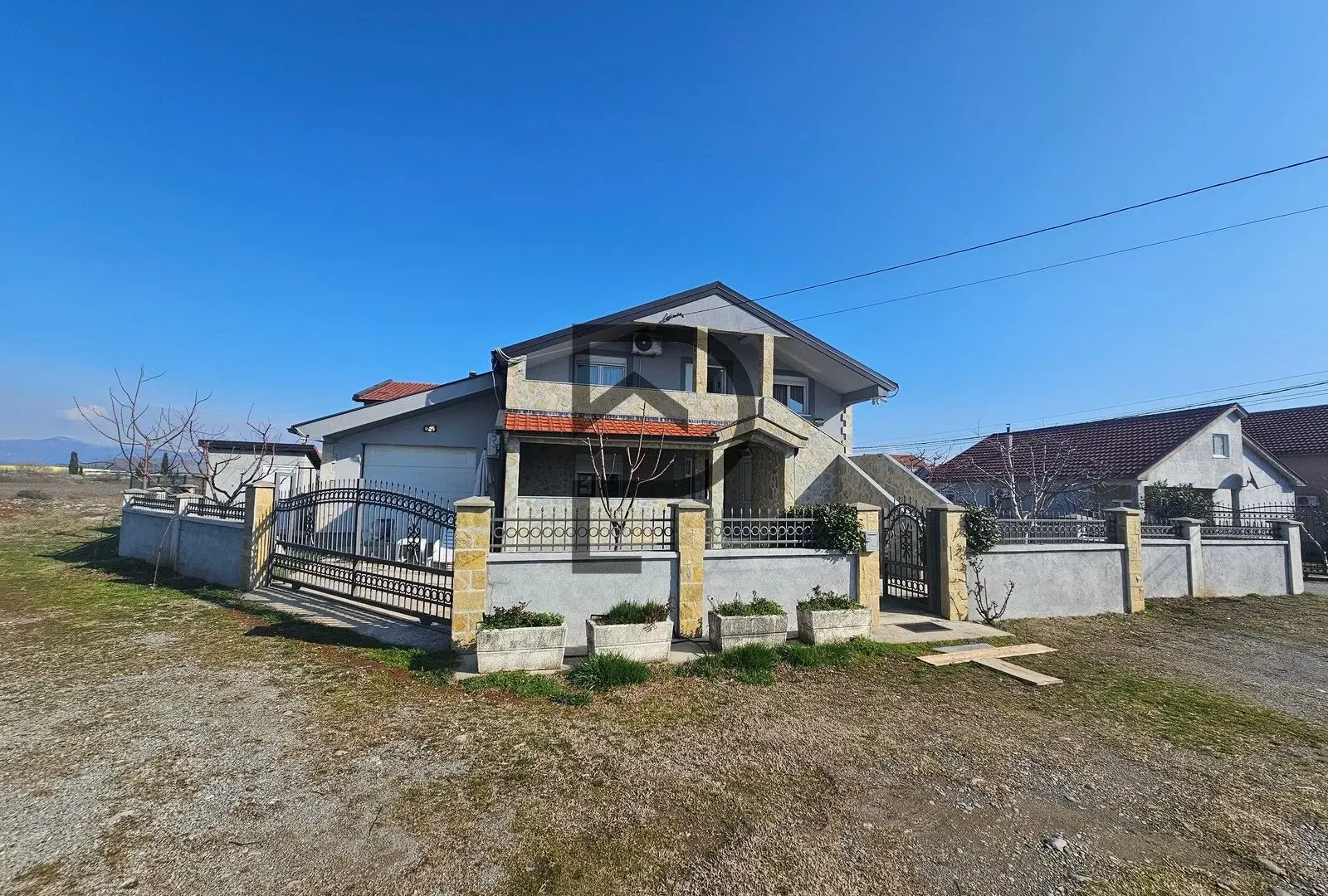 Sale, house, 200m², Podgorica, Crna Gora