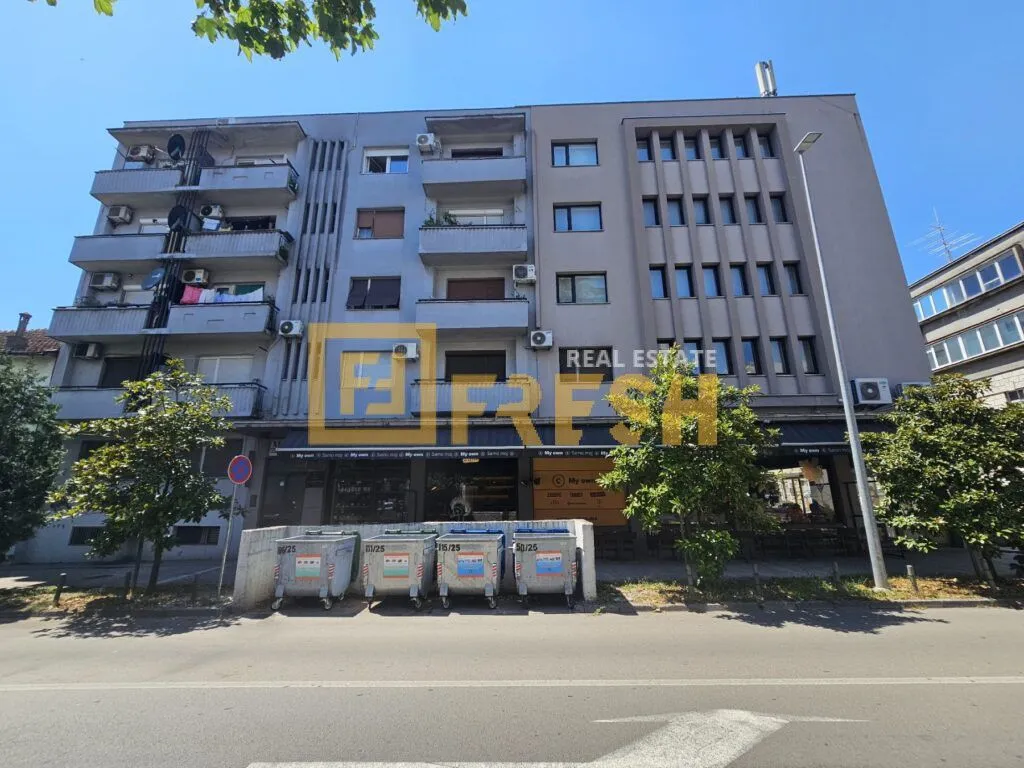 Sale, two bedroom apartment, 78m², Centar, Podgorica