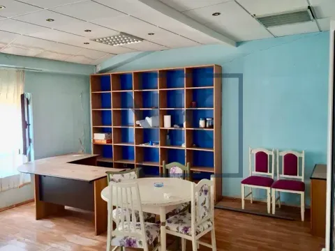 Rent, office space, 95m², Stari Aerodrom, Podgorica - image 5