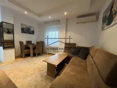 Izdavanje, dvosoban stan, 41m², Grbavica, Novi Sad Sve Podlokacije - image 3