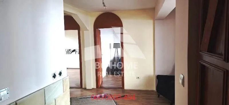 Sale, house, 365m², Kotež, Palilula Sve Podlokacije