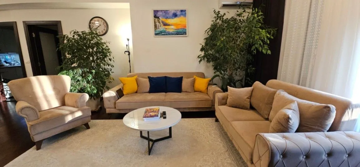 Sale, two bedroom apartment, 151m², Centar, Bar