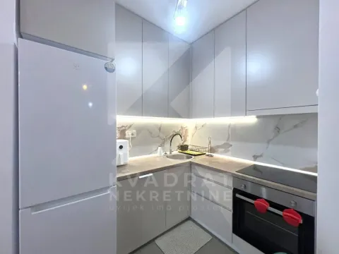 Rent, one bedroom apartment, 56m², 1 maj, Podgorica - image 4