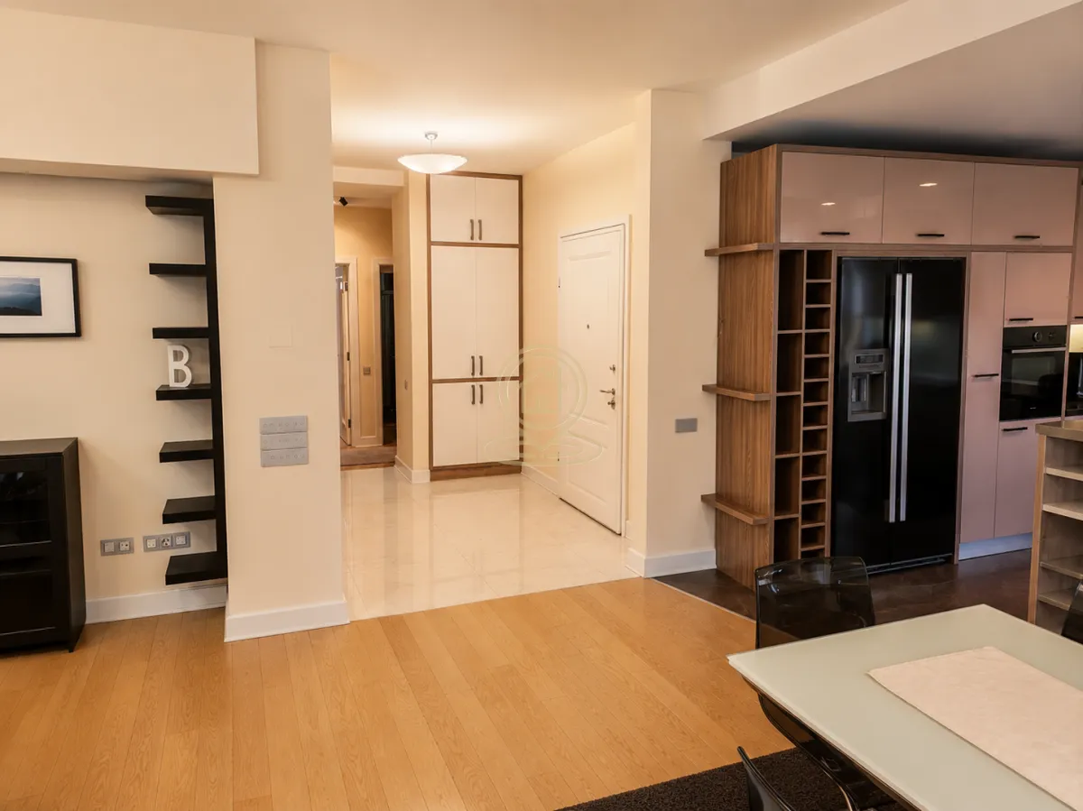 Rent, four bedroom apartment, 180m², Vračar Hram, Vračar Sve Podlokacije