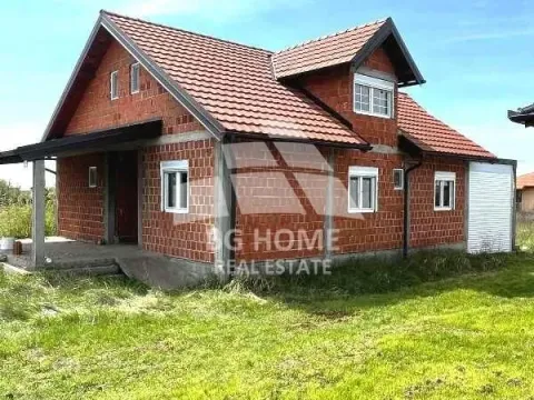 Prodaja, kuća, 253m², Zemun Ugrinovci, Zemun Sve Podlokacije - image 6