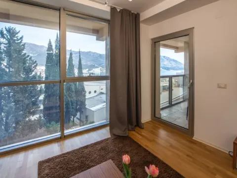 Rent, two bedroom apartment, 85m², Zavala, Budva - image 3