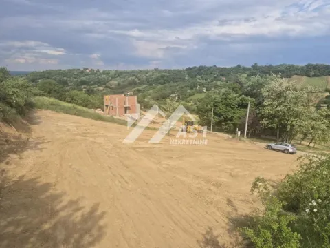 Prodaja, plac, 560m², Sremska Kamenica, Petrovaradin - image 3