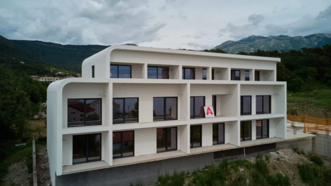 Prodaja, dvosoban stan, 94m², Mrčevac, Tivat