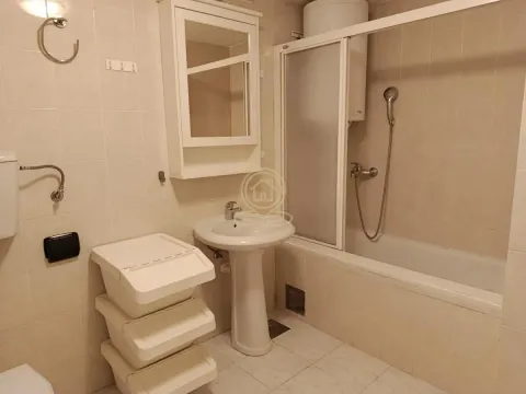 Rent, four bedroom apartment, 125m², Savski Venac, Beograd - image 13