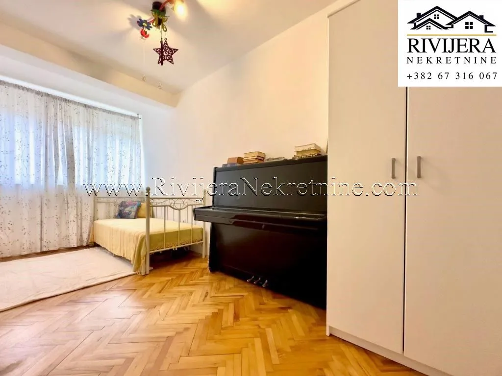 Sale, three bedroom apartment, 94m², Škaljari, Kotor