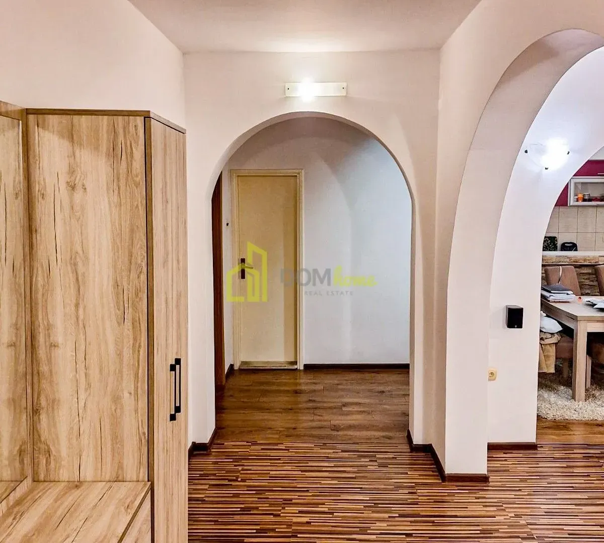 Sale, house, 220m², Masline, Podgorica