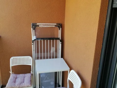 Rent, one bedroom apartment, 369m², Krivi Most, Podgorica - image 9