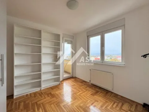 Izdavanje, četvorosoban stan, 79m², Bulevar patrijarha Pavla, Novi Sad Sve Podlokacije - image 6