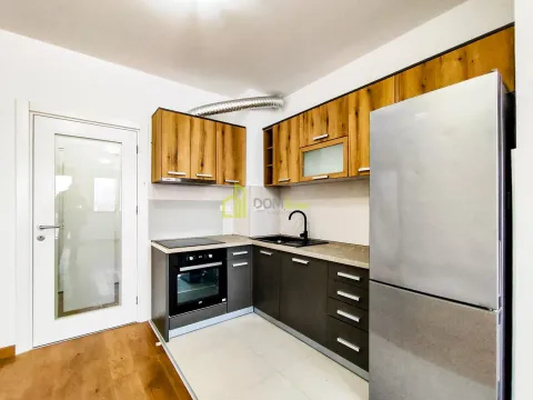 Izdavanje, dvosoban stan, 63m², Tološka šuma, Podgorica - image 7