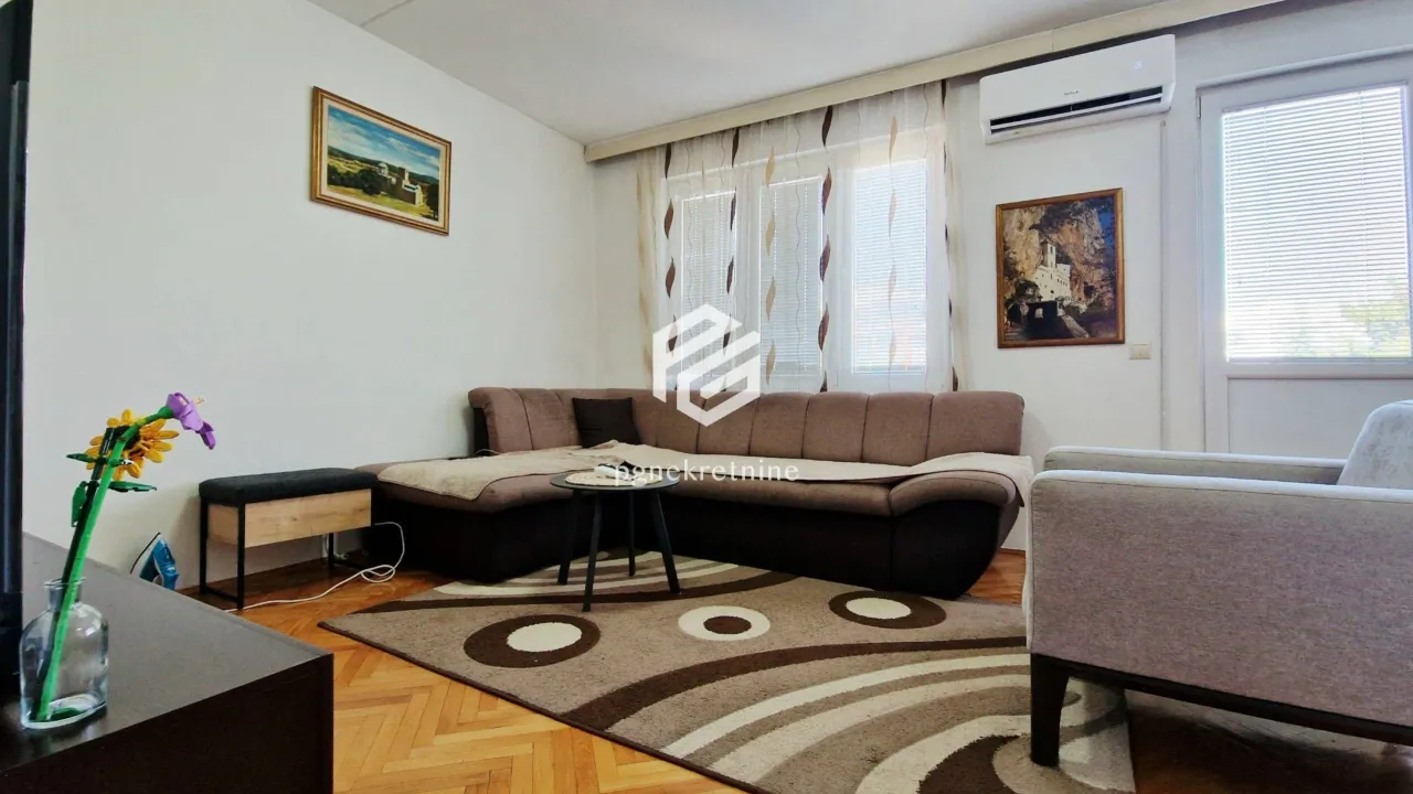 Prodaja, dvosoban stan, 71m², Autobuska stanica, Podgorica