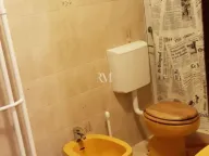 Rent, house, 200m², Škaljari, Kotor - image 8