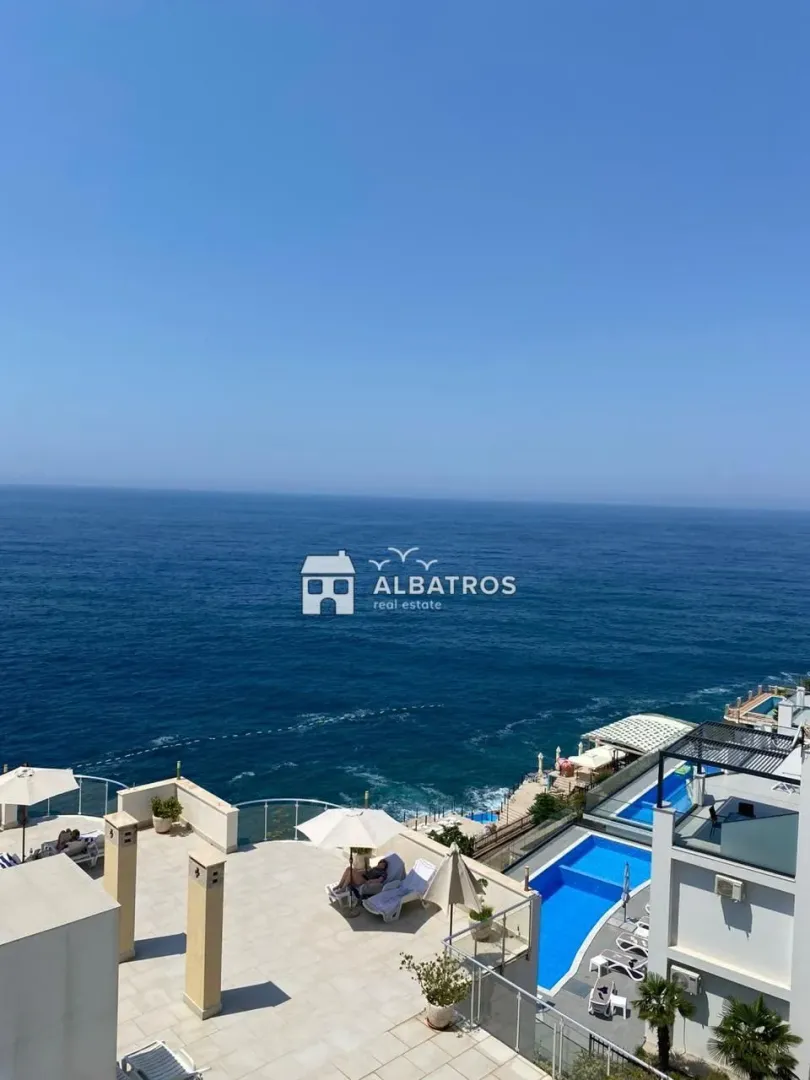 Sale, two bedroom apartment, 106m², Dobra Voda, Bar