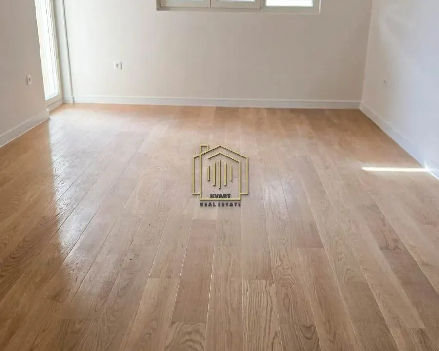 Izdavanje, jednosoban stan, 48m², Central Point, Podgorica