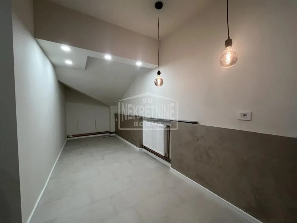 Prodaja, stan, 195m², Prozivka, Subotica